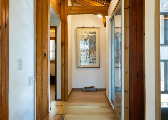 Gasthuis Hakminjae Hanok *