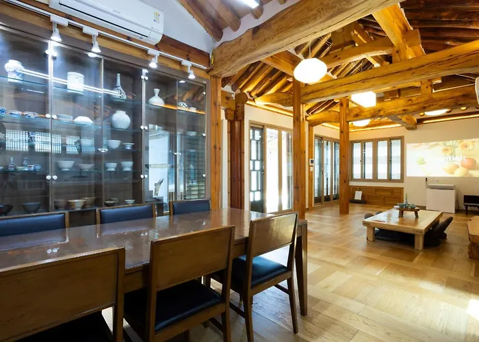 Hakminjae Hanok Seoel