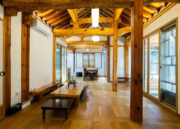 Gasthuis Hakminjae Hanok *