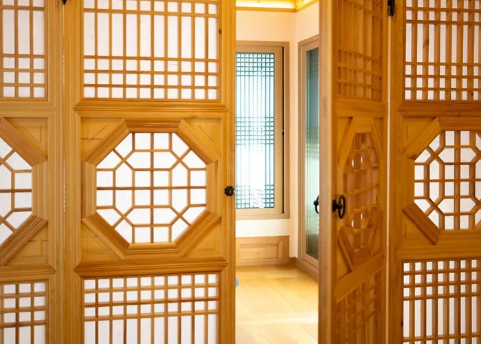 Hakminjae Hanok Seoel